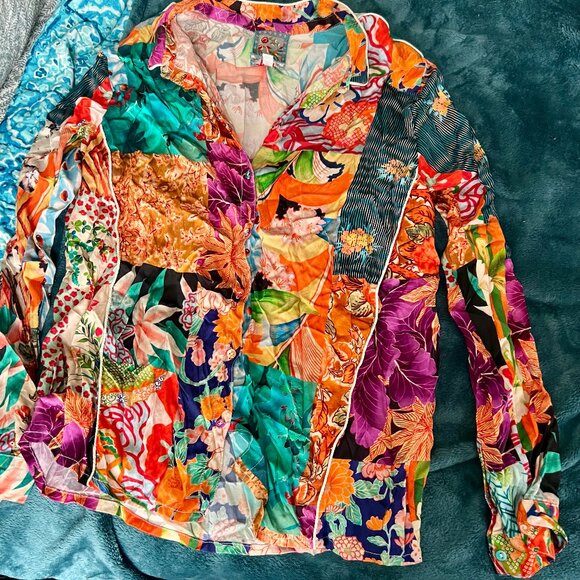 Johnny Was Tops - Johnny Was Silk Blouse